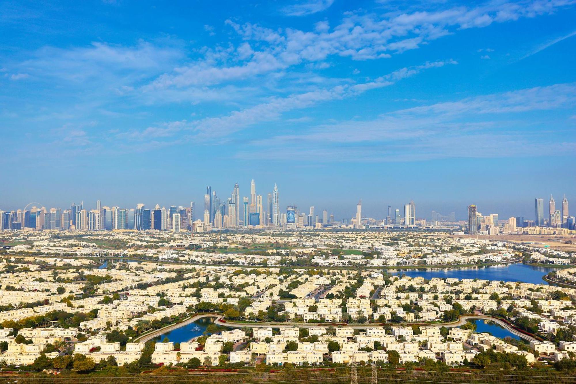 Hotel Local Dubai At Jumeirah Village Triangle Buitenkant foto