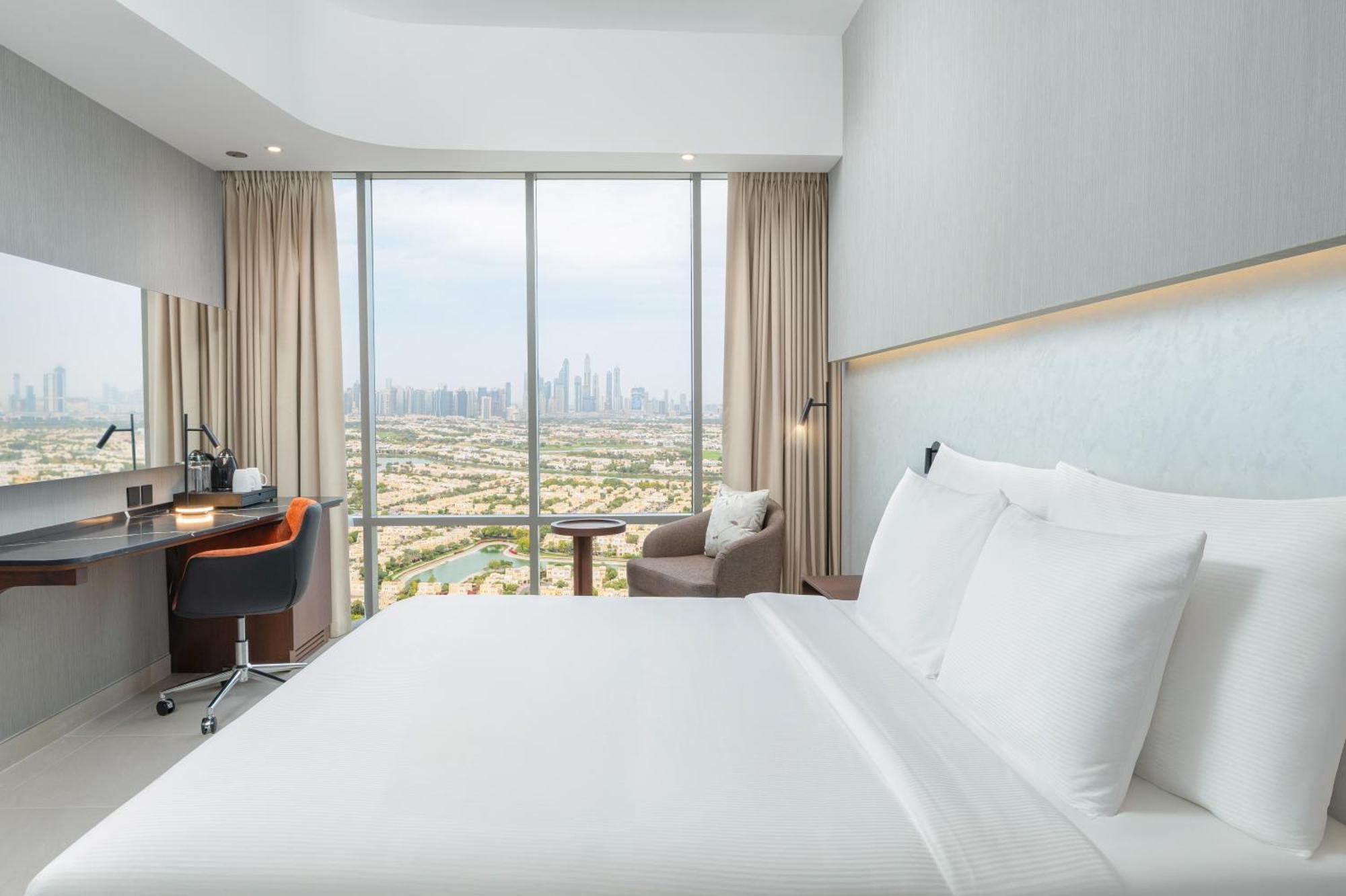 Hotel Local Dubai At Jumeirah Village Triangle Buitenkant foto